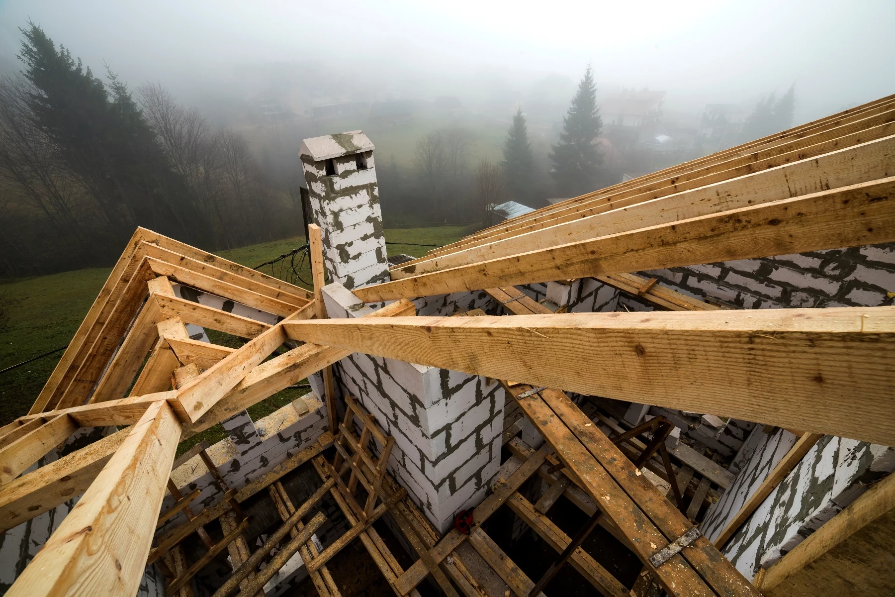 Realizzare sopraelevazioni in legno a Fornace, Trento: vantaggi per la sostenibilità
